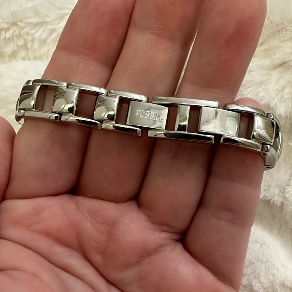 Fossil Watch!! - Picture 2 of 3